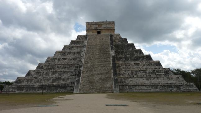 Der Klassiker im Süden Mexikos! Von Mexiko-Stadt mit dem Mietwagen nach Cancun. Buchen Sie einen Gabelflug nach Mexiko, ist das kein Problem